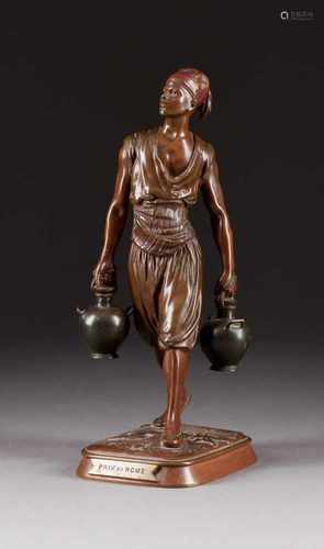 MARCEL DEBUT1865 Paris - 1933 ebenda'Tunesischer Wasserträger' Bronze, braun, teils dunkel