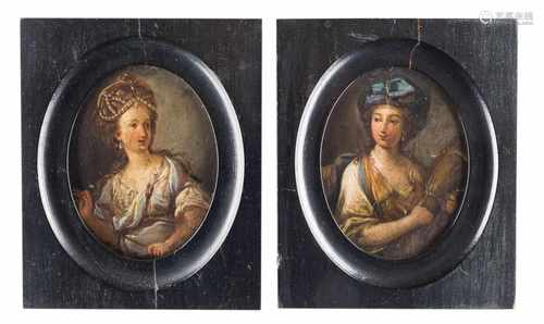 DEUTSCHER MALERTätig um 1700ZWEI WEIBLICHE PORTRAITS ALS GÖTTINNEN Öl auf Kupfer. Oval c. 11,5 x 9