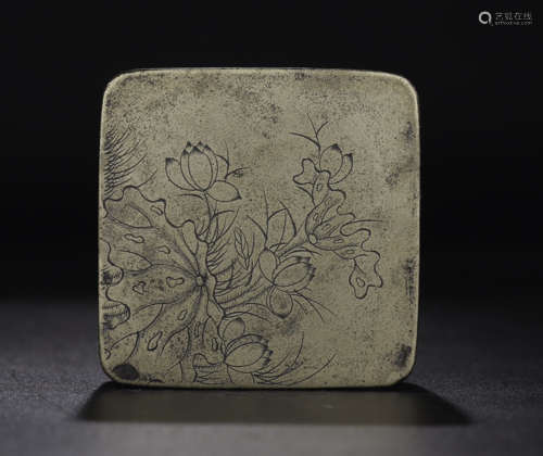 A WHITE BRONZE CASTED LOTUS PATTERN INK BOX