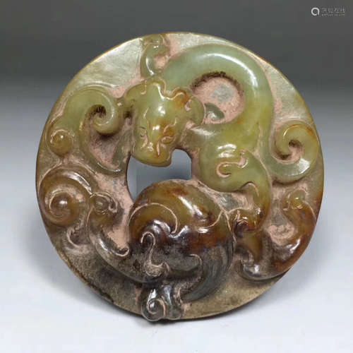 A HETIAN JADE CARVED DRAGON PATTERN YUBI