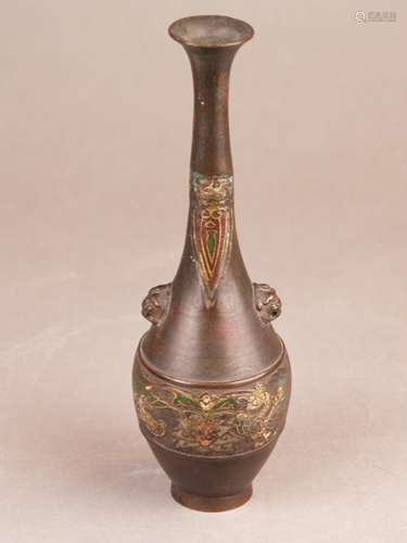 Bronze vase - China,  drop-shaped body with a tall, slim neck, small lion heads as<br />handles, decoration in colored champlevé enamel with various ornaments, dragons and lotus flowers, enamel with imperfections, H.ca.25cm, stand with restorations