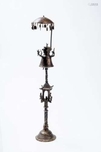 A FIGURAL CULT BELL