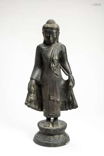 A BURMESE CAST METAL FIGURE OF A STANDING BUDDHA, 1ST H…