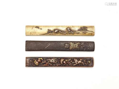 A MIXED LOT OF THREE KOZUKA