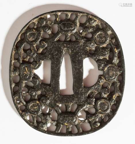 A TSUBA WITH A DRAGON