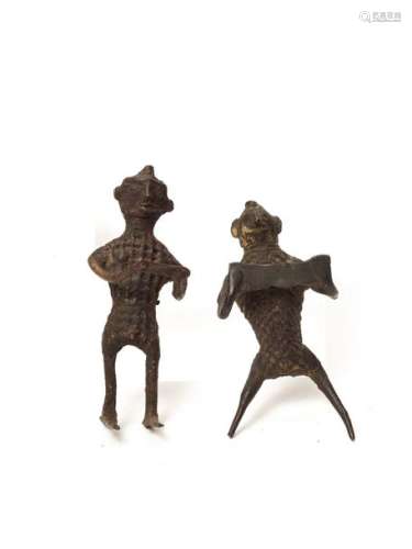 TWO KONDH TRIBAL BRONZE FIGURES OF READING SCRIPTURE