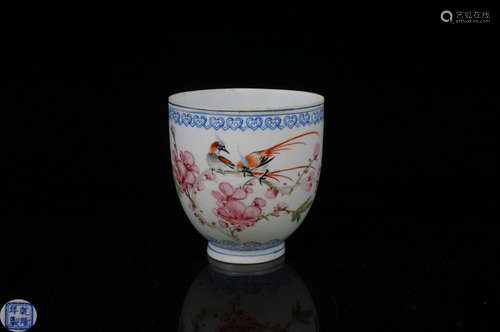 AN EGG-SHELL PORCELAIN CUP MARKED QIANLONGNIANZHI