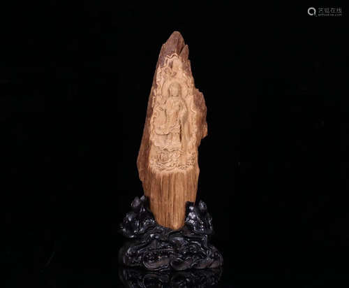 A CHENXIANG WOOD GUANYIN BUDDHA ORNAMENT