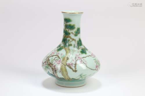 Chinese Famille-Rose Porcelain Vase