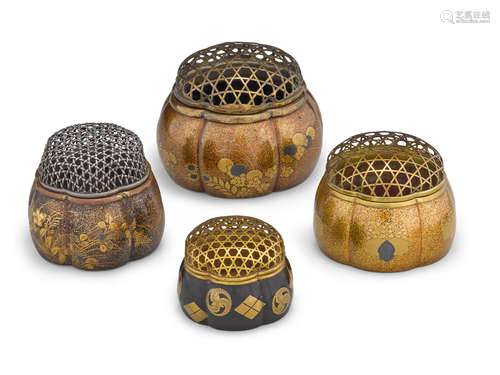 Momoyama (1573-1615) or Edo (1615-1868) period, early 17th century and later A group of four lobed lacquer incense burners