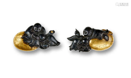 Edo period (1615-1868), 18th/19th century Four pairs of Menuki