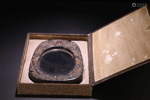 17-19TH CENTURY, A DRAGON PATTERN INKSTONE, QING DYNASTY