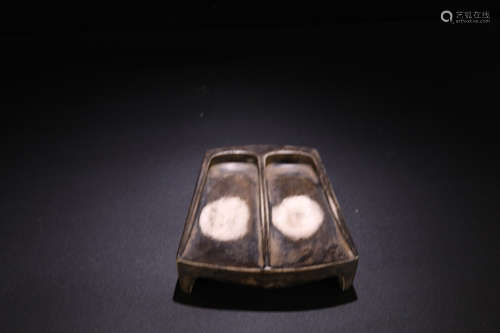 17-19TH CENTURY, A DOUBLE POOL DESIGN DUANSHI INKSTONE, QING DYNASTY