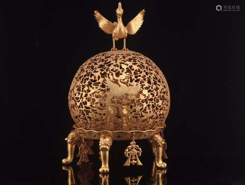 A GILT BRONZE PHOENIX DESIGN ORNAMENTS