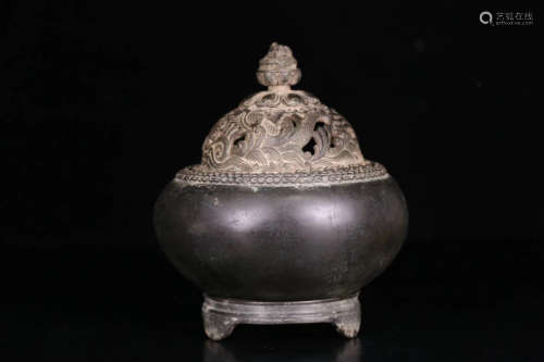 17-19TH CENTURY, AN OLD BRONZE CENSER, QING DYNASTY