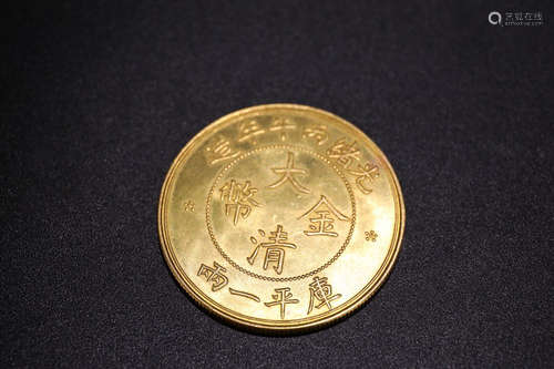 17-19TH CENTURY, AN OLD GOLD COIN, QING DYNASTY