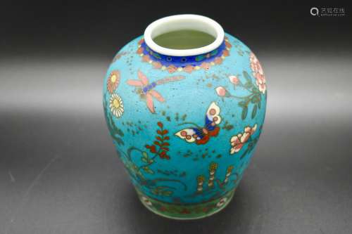 A fine and rare Japanese Shippogaisha vase