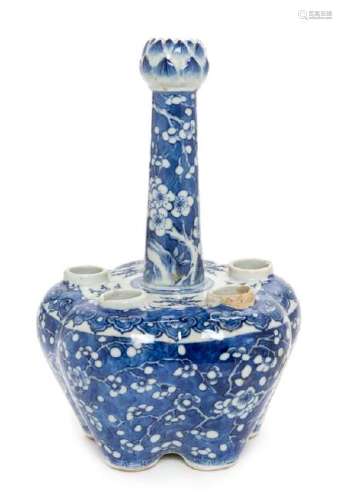 * A Chinese Export Blue and White Porcelain Tulip Vase
