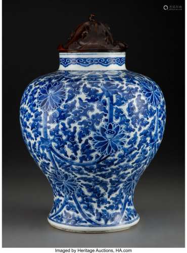 78152: A Chinese Blue and White Porcelain Lotus Baluste