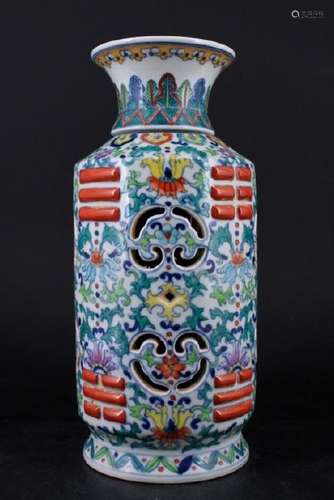 Chinese Qing Porcelain DouCai Hollow Vase