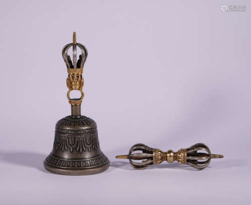 Set of Qing Silver-Inlaid Gilt Bronze Ritual Instrument