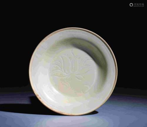 DING KILN FLOWER PRINTED DISH