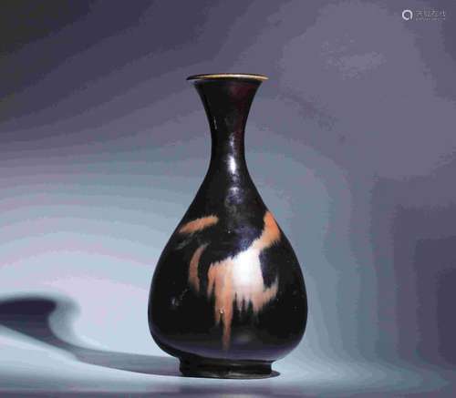 CIZHOU KILN BLACK GLAZED RUST SPOT VASE IN THE FORM OF