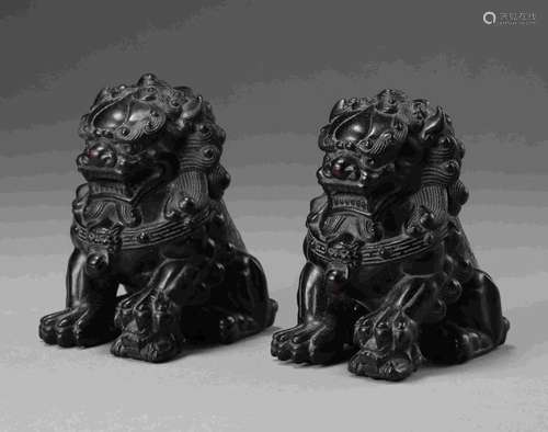 QING DYNASTY ROSEWOOD PAIR LIONS