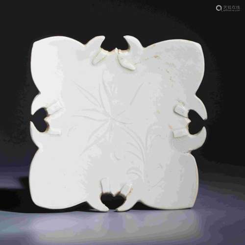 DING KILN FLOWER PRINTED HOLLOWED SQUARE WASH