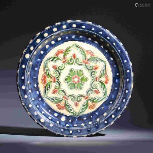 GONGXIAN KILN THREE COLORED RUYI PATTERN DISH