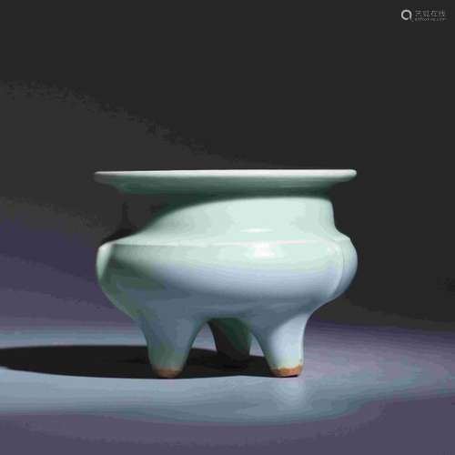 LONGQUAN KILN CELADON GLAZED CENSER