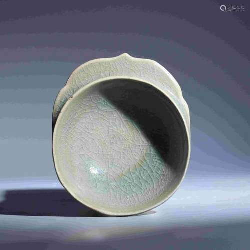 DONGGOU KILN CELADON GLAZED EAR CUP