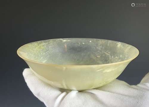 CHINESE TRANSLUCENT JADE/AGATE BOWL