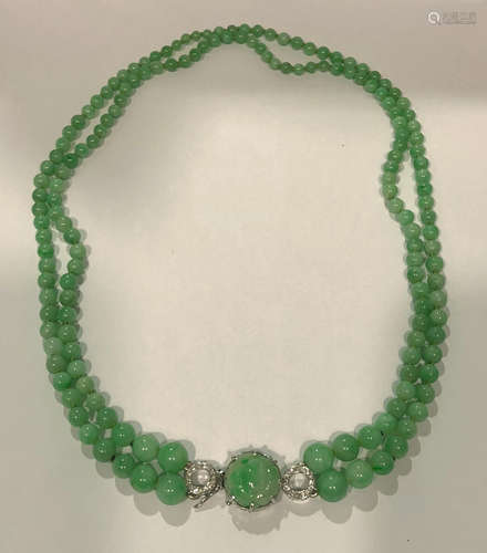 NATURAL GREEN JADEITE AND DIAMOND NECKLACE