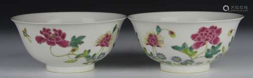 A PAIR OF FAMILLE ROSE BOWLS, YONGZHENG MARK