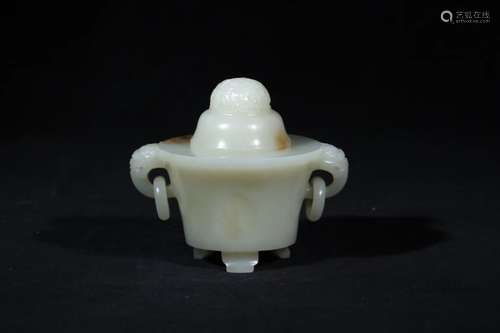 A HETIAN JADE TRIPOD CENSER AND COVER