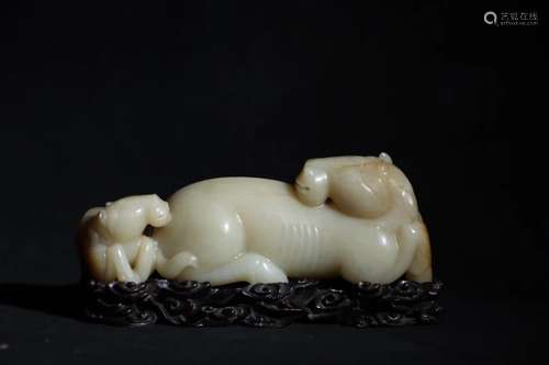 A HETIAN JADE 'HORSE' ORNAMENT