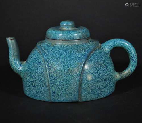 AN EXCEPTIONAL ZHIXA LUJUN GLAZED TEAPOT