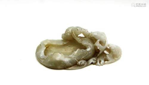 Chine XXe siècle \nGodet de peintre en jade blanc s...;