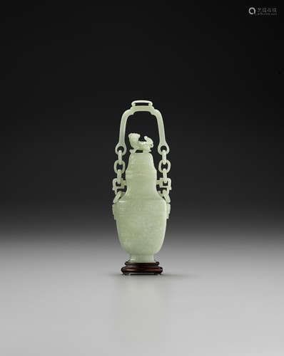 Late Qing dynasty/Republic period A pale green jade hanging vase and cover