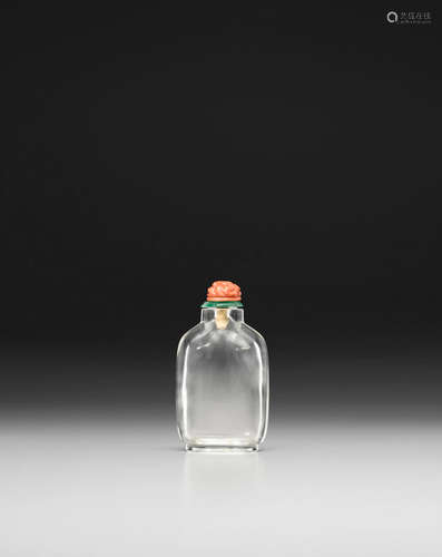 18th/19th century A ROCK CRYSTAL SNUFF BOTTLE