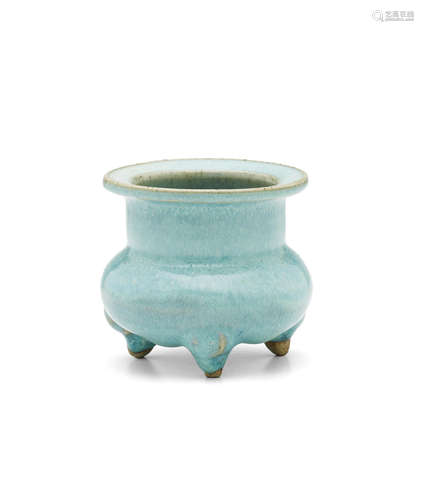 Yuan dynasty A JUNYAO TRIPOD CENSER