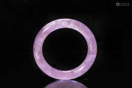 LAVENDER JADEITE ROUND BANGLE