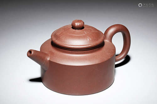 YIXING ZISHA TEAPOT