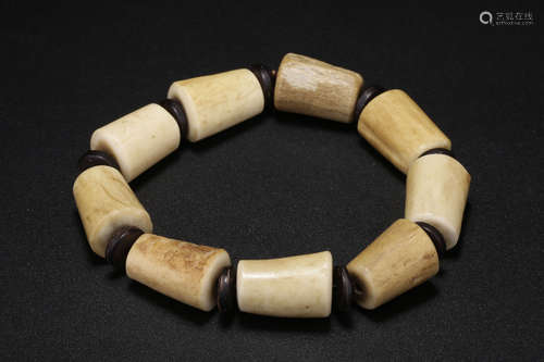 DEER ANTLER CARVED BEAD BRACELET