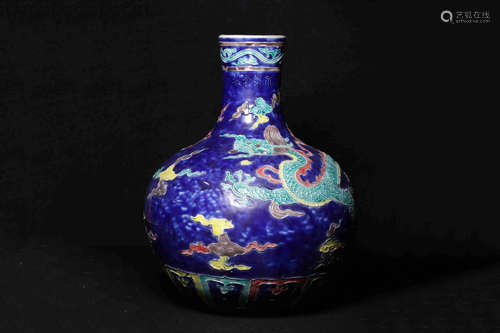 FAMILLE ROSE AND BLUE GROUND 'DRAGON' VASE