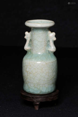 LONGQUAN WARE CELADON GLAZED VASE WITH STAND