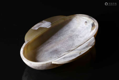 AGATE CARVED RITUAL CUP