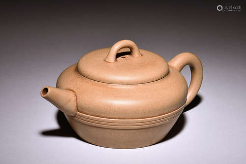 YIXING ZISHA TEAPOT