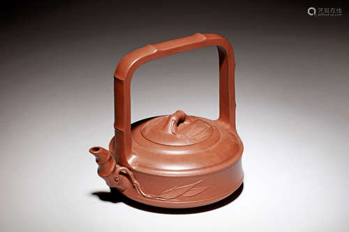 YIXING ZISHA 'BAMBOO' TEAPOT WITH LIFTING HANDLE